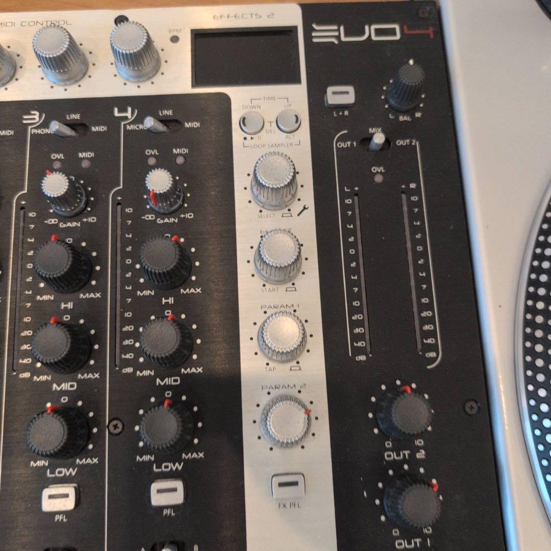 ターンテーブル　ミキサー　djセット