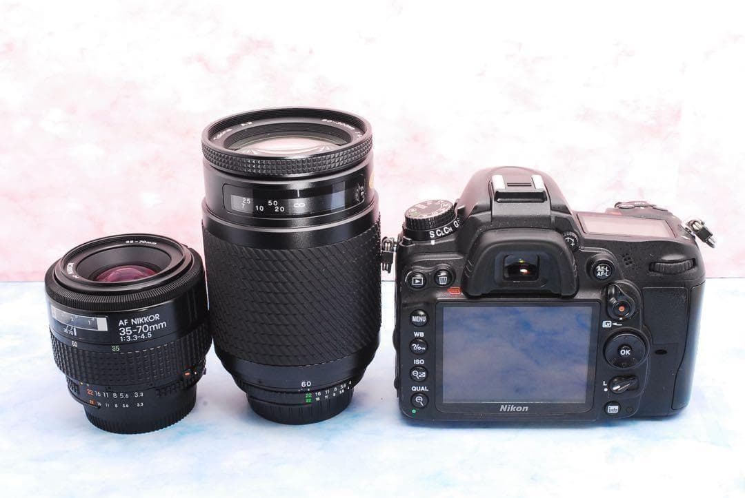 Nikon D7000★Wレンズ★一眼レフカメラ★人気機種★高速連写＆高画質