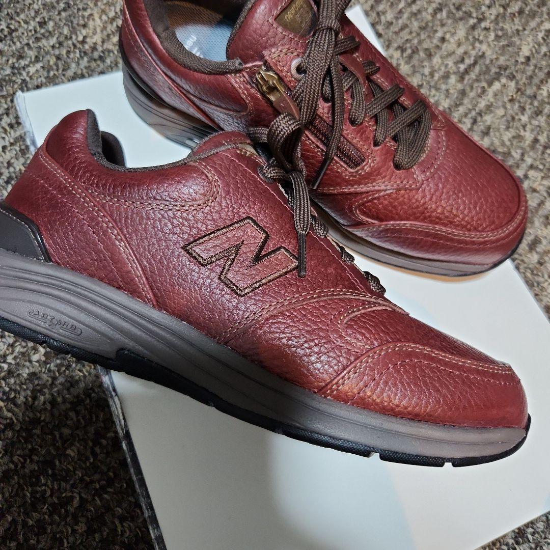 ニューバランス　本革シューズ24.5