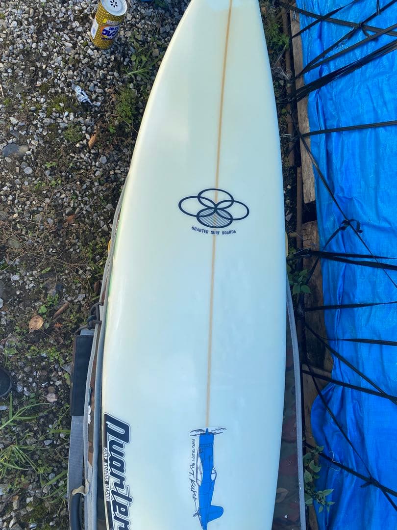 クウォーターショートボード ホワイト・グリーンケース付
