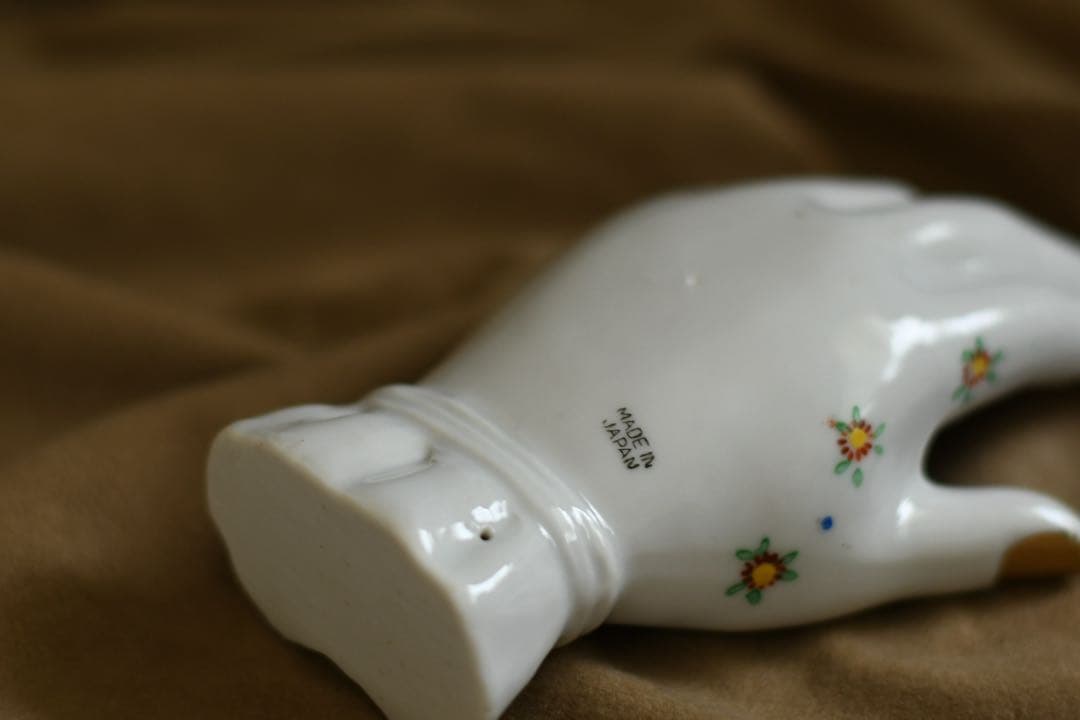 花柄　手形装飾品　ハンドトレイ　ヴィンテージ