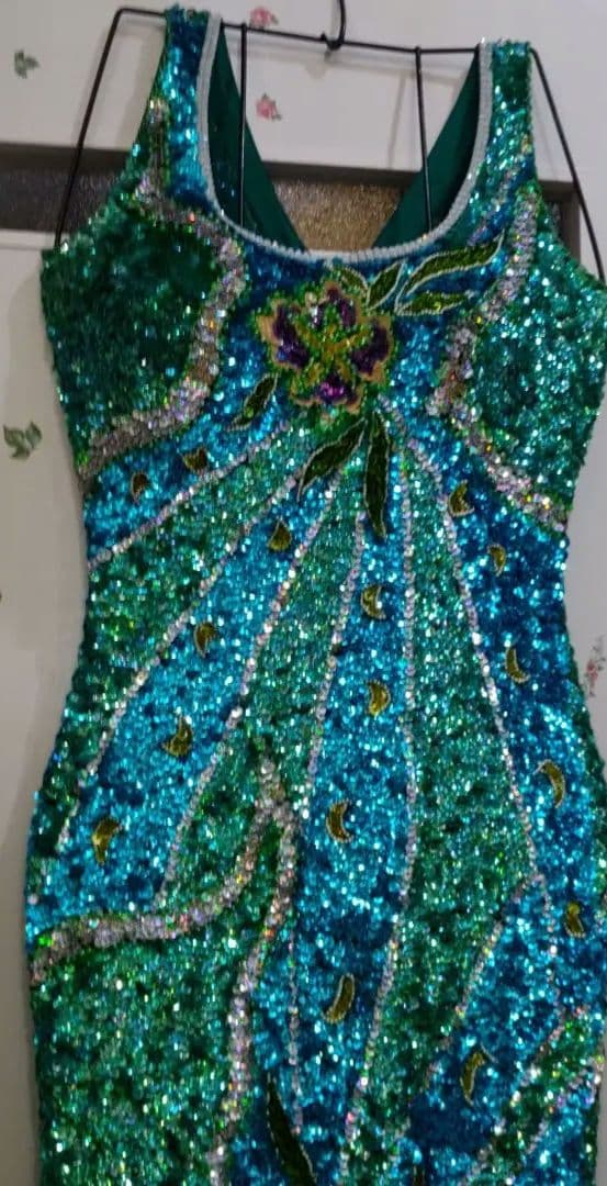 超豪華な総スパンコール　マーメイド　ロングドレス　発送会　イベント　ダンス