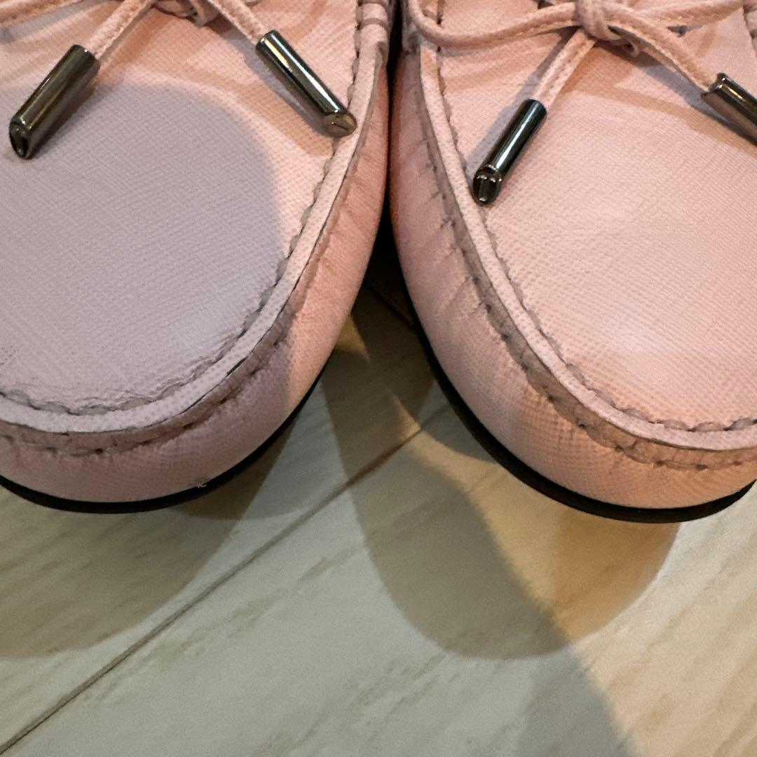 TOD'S ピンク ローファー新品同様