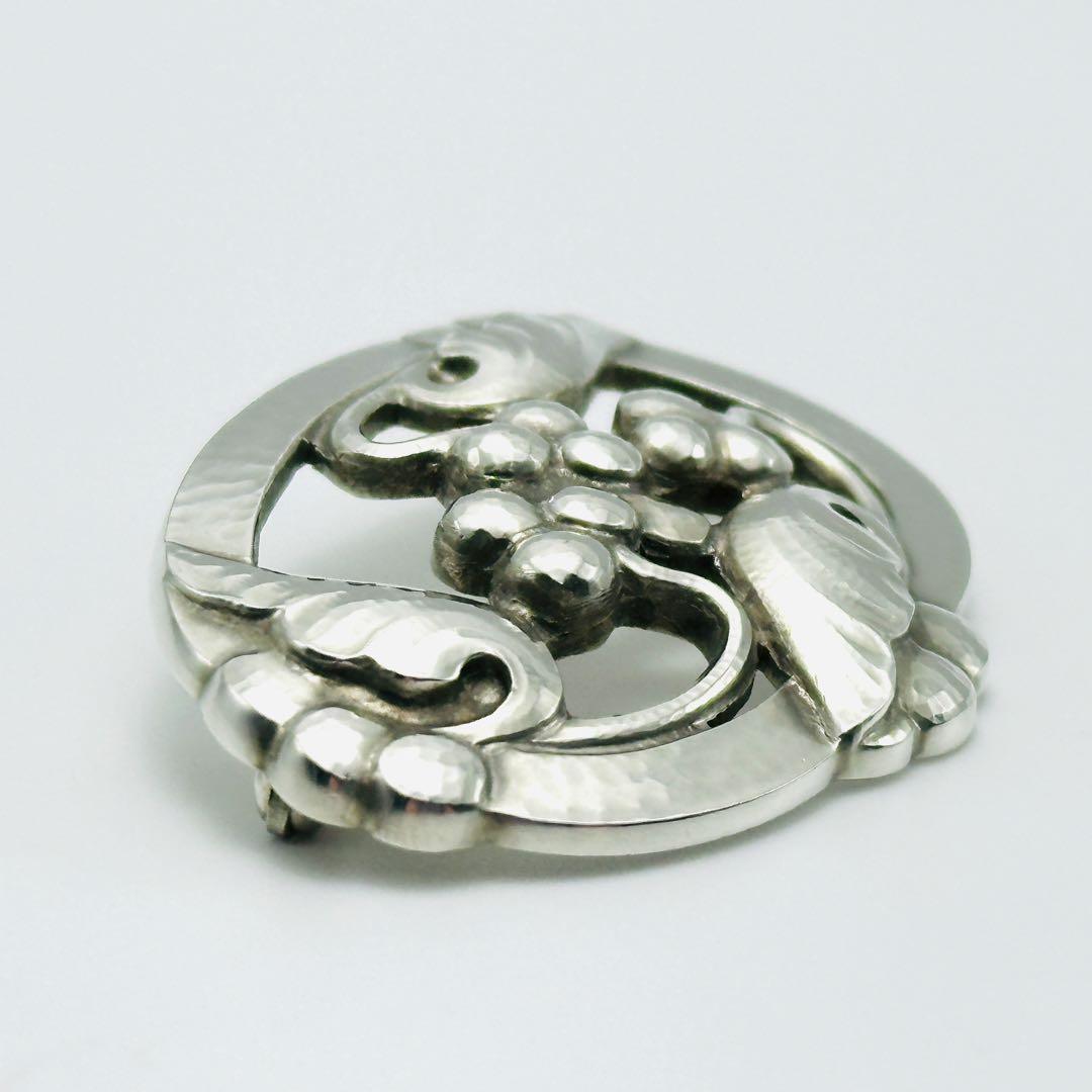   101 ムーンライトグレープ　シルバー　ブローチ