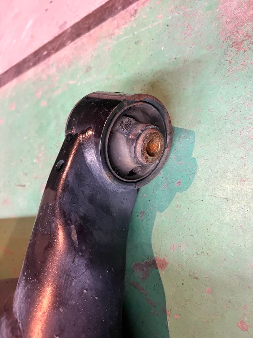 T*ん様 J-LINE ZVW30 プリウス アクスル