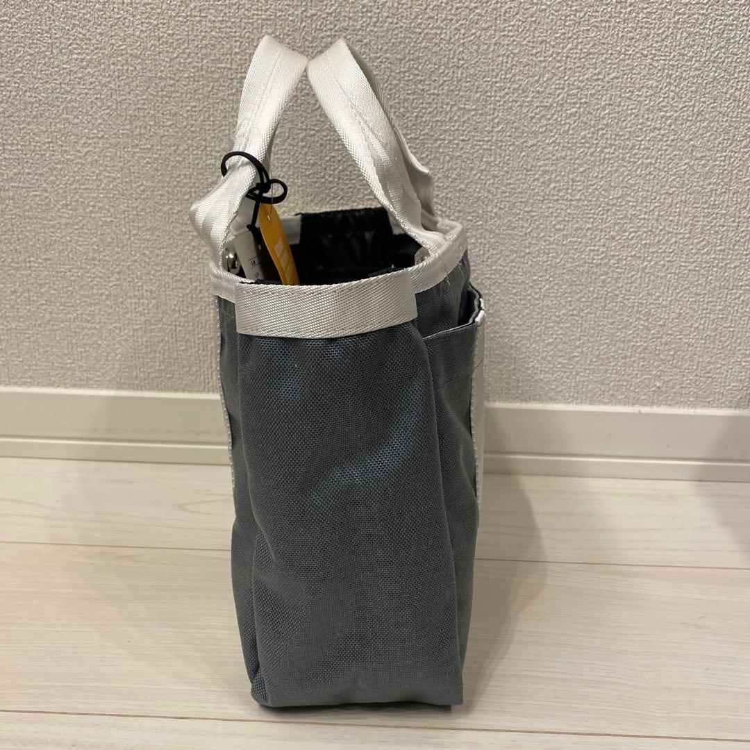 ユ*ウ様 未使用　ZERO HALLIBURTON ゴルフバッグ グレー カート