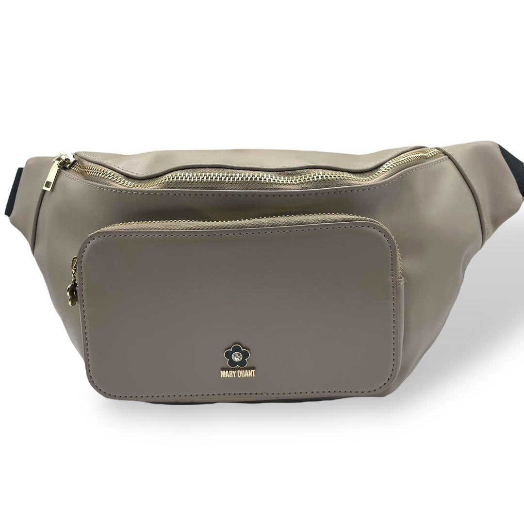 新作　極美品　マリークワント　ウエストポーチ　ボディバッグ　レザー　グレージュ