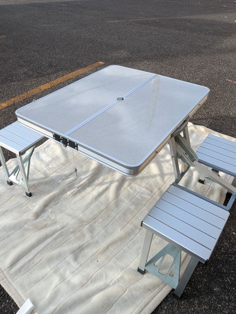 テーブル　アウトドアテーブル　アルミピクニックテーブル