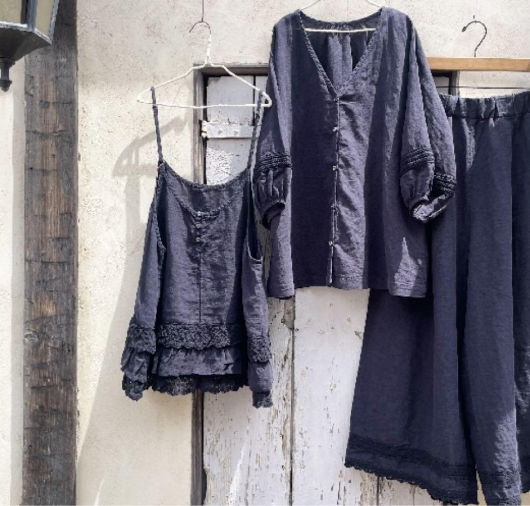 ネストローブ　リネンレースヘムキャミソール　nest robe