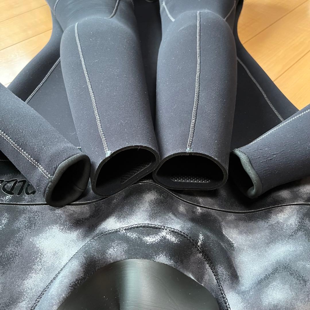 ウエットスーツ　ジャーフル　3ミリ　【おまけ付】