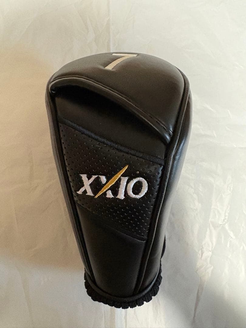 【新品未使用】XXIO9フェアウェイウッド 20度カーボンシャフト R（レッド）