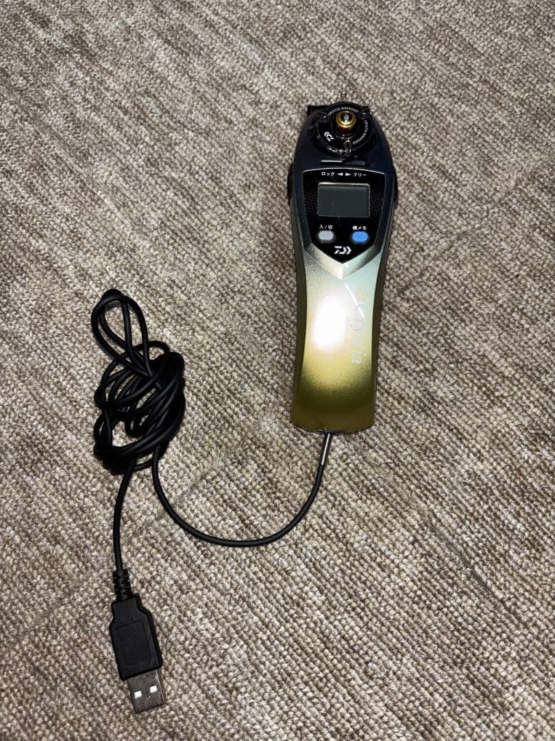 Daiwa Crystia ワカサギ　crt-r ふんばるレッグ　外部電源仕様②