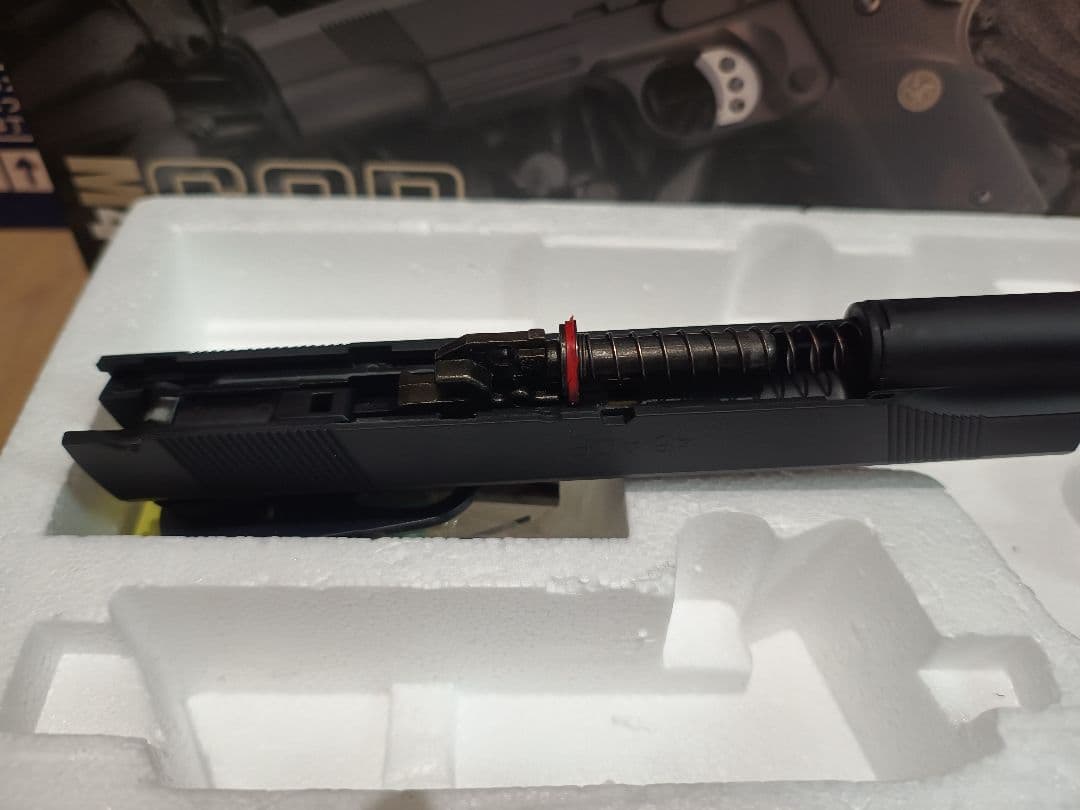 トイガン Carbon8 M45CQP