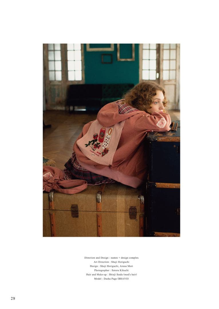 ゆ*♡様 ピンクハウス PINKHOUSE イチゴ刺繍 ワッペンデニム中綿コート