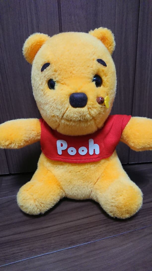 くまのプー　ぬいぐるみ