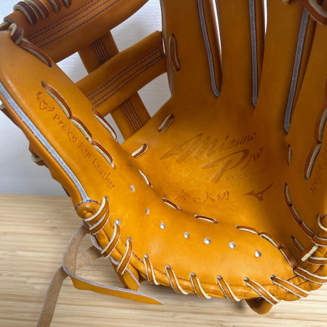 石井琢朗氏×ミズノ共同開発モデル ミズノプロ 内野TM型 硬式用