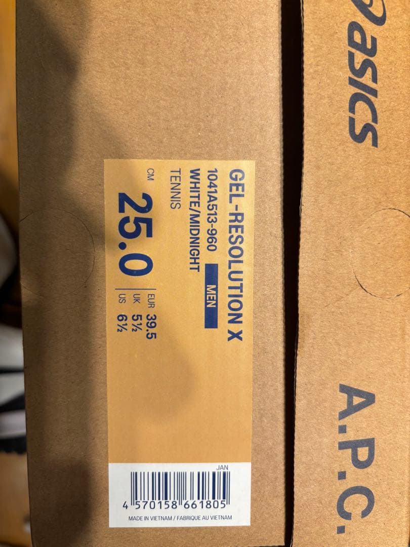 ASICS A.P.C. コラボ　GEL-RESOLUTION X 25.0