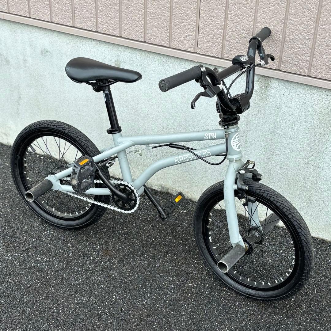 ARES BIKES BMX 子供用　(アーレスバイクス)