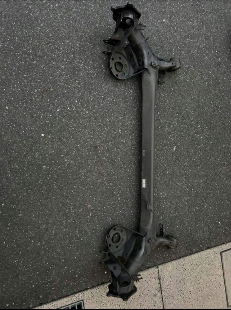 ZVW30プリウス　J-Line アクスル　5度