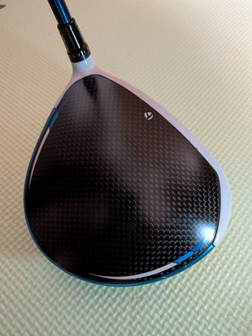 TaylorMade SIM2Max ドライバー