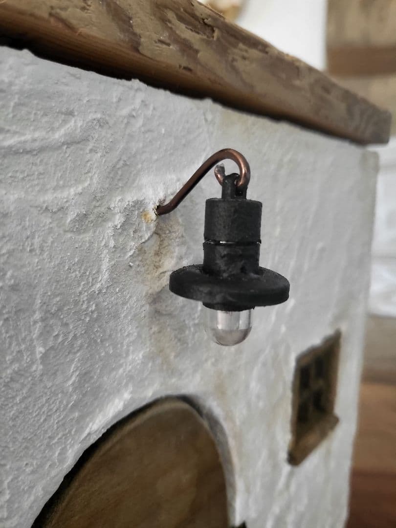 ミニチュアハウス ドールハウス　アンティーク風　　間接照明