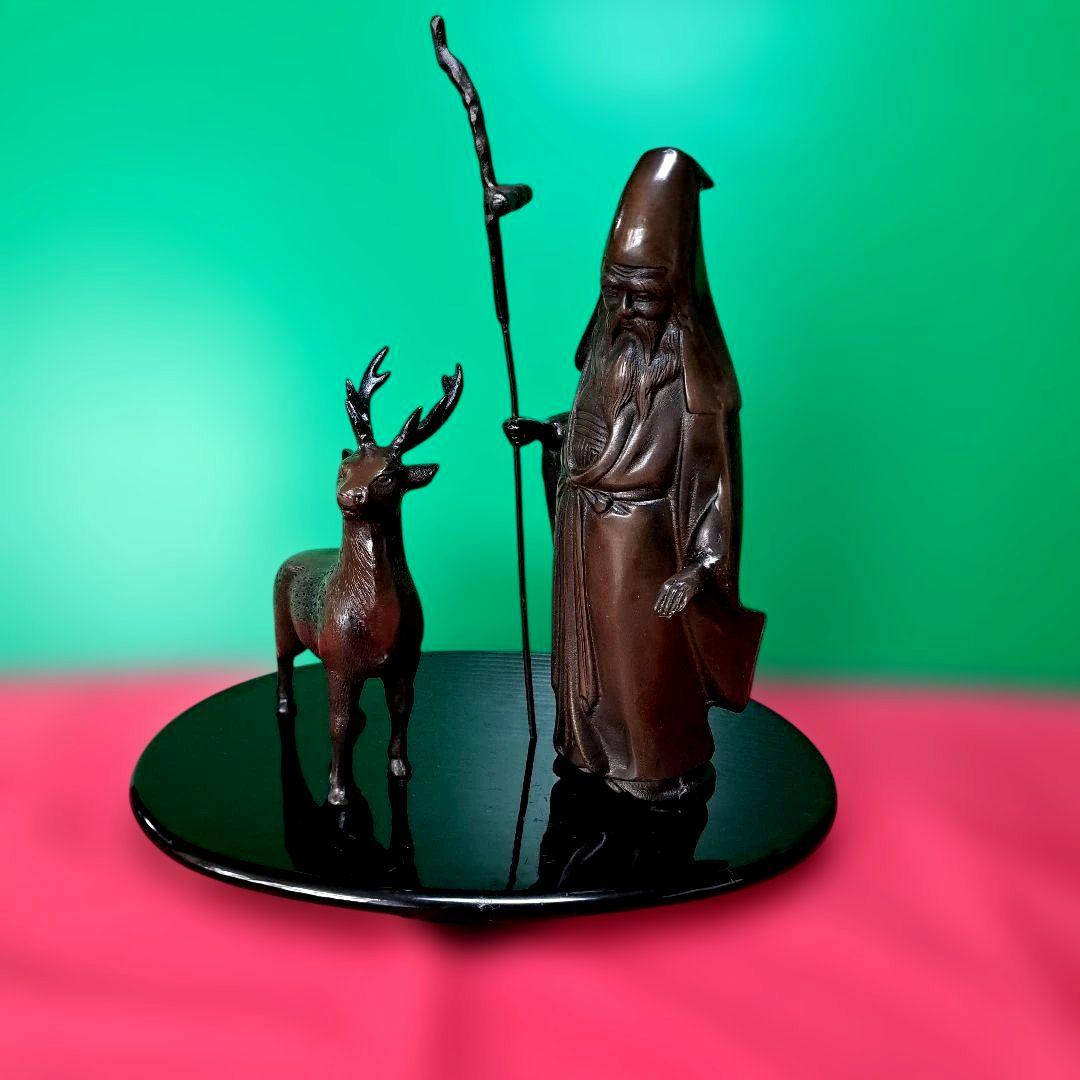 インテリア　ブロンズ老人と鹿の彫刻