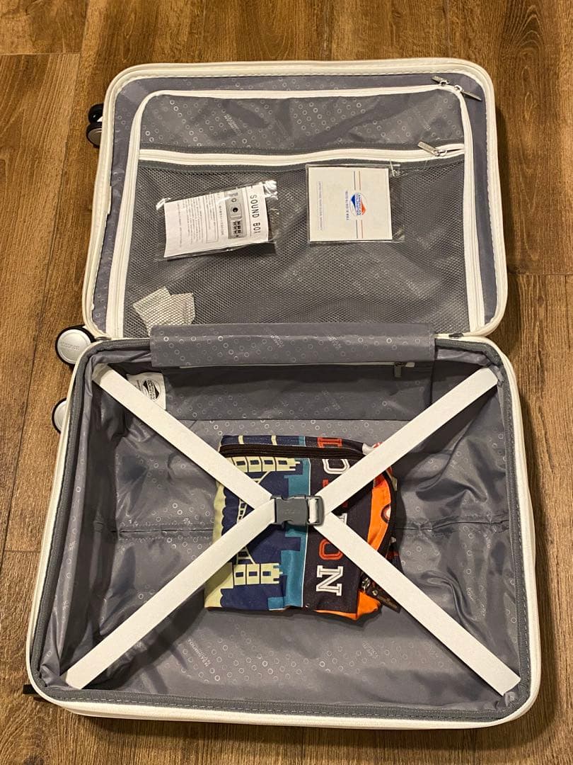 Samsoniteスーツケース Soundbox 55cm