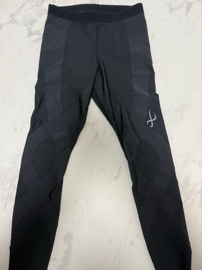 CW-X HZO-699ロングタイツsサイズ