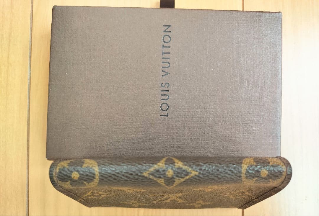 T AOKIルイヴィトン 名刺入れ アンヴェロップ カルトドゥ ヴィジット