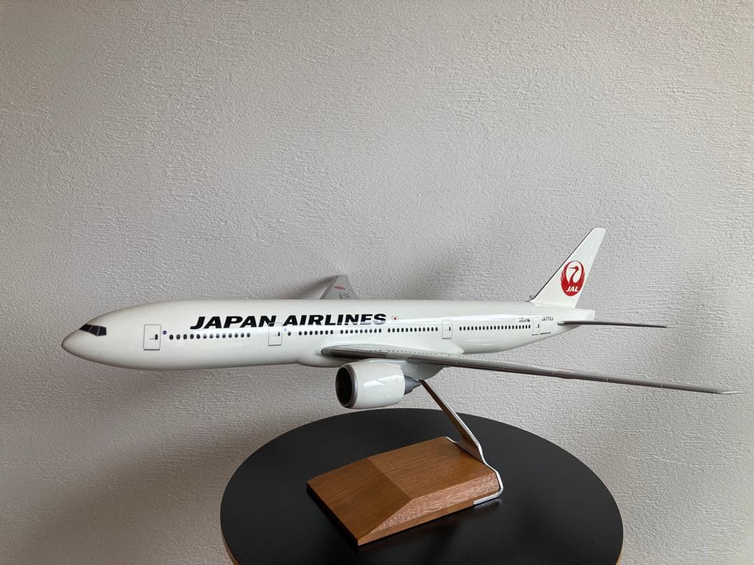 PACMIN パックミンJAL B777-200 1/100デスクトップモデル