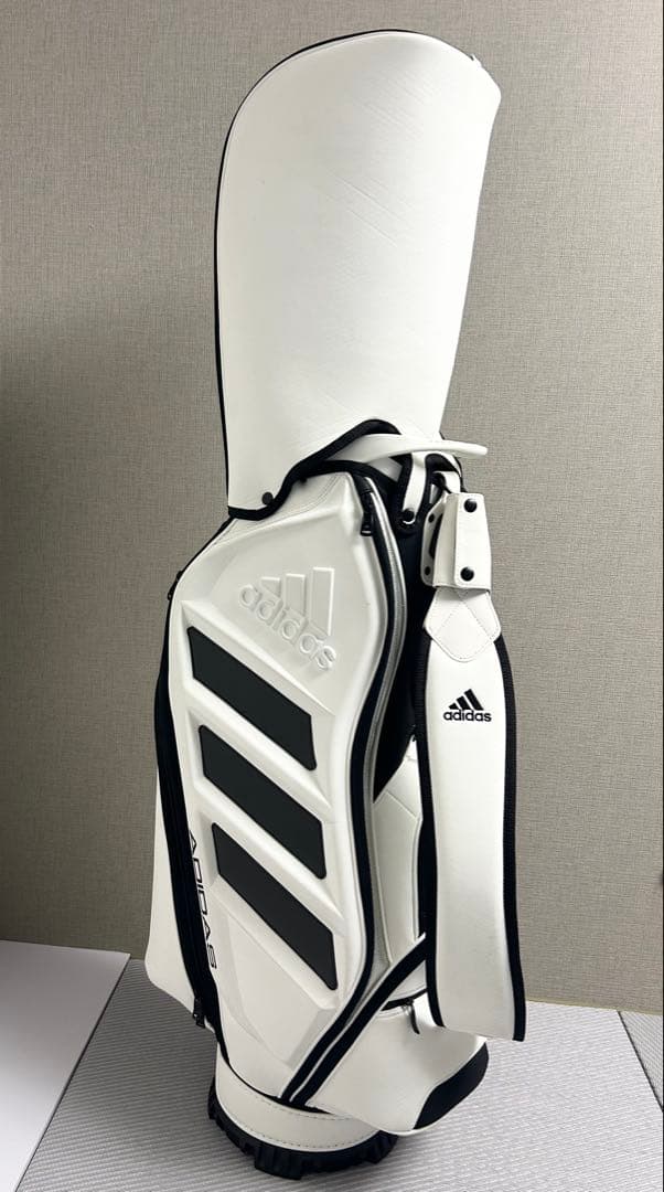 ⑥ adidas ホワイト/ブラック キャディバッグ　おまけ付き