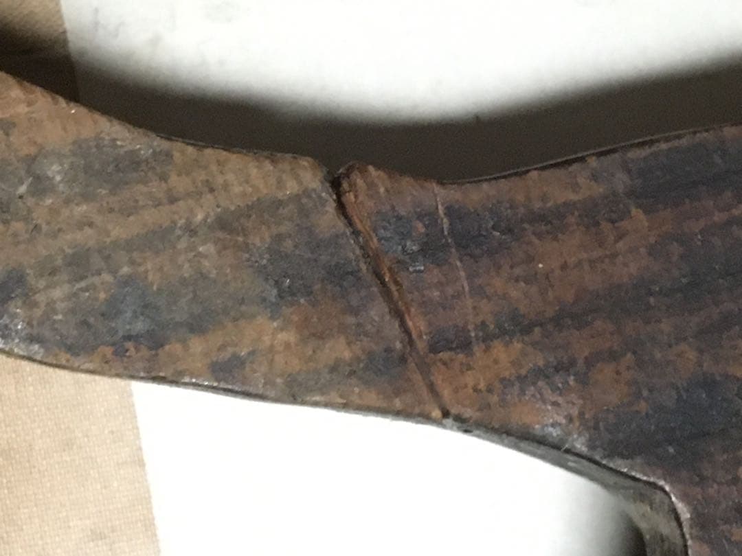 古い木製看板　ウルユス　※利益の一部寄付