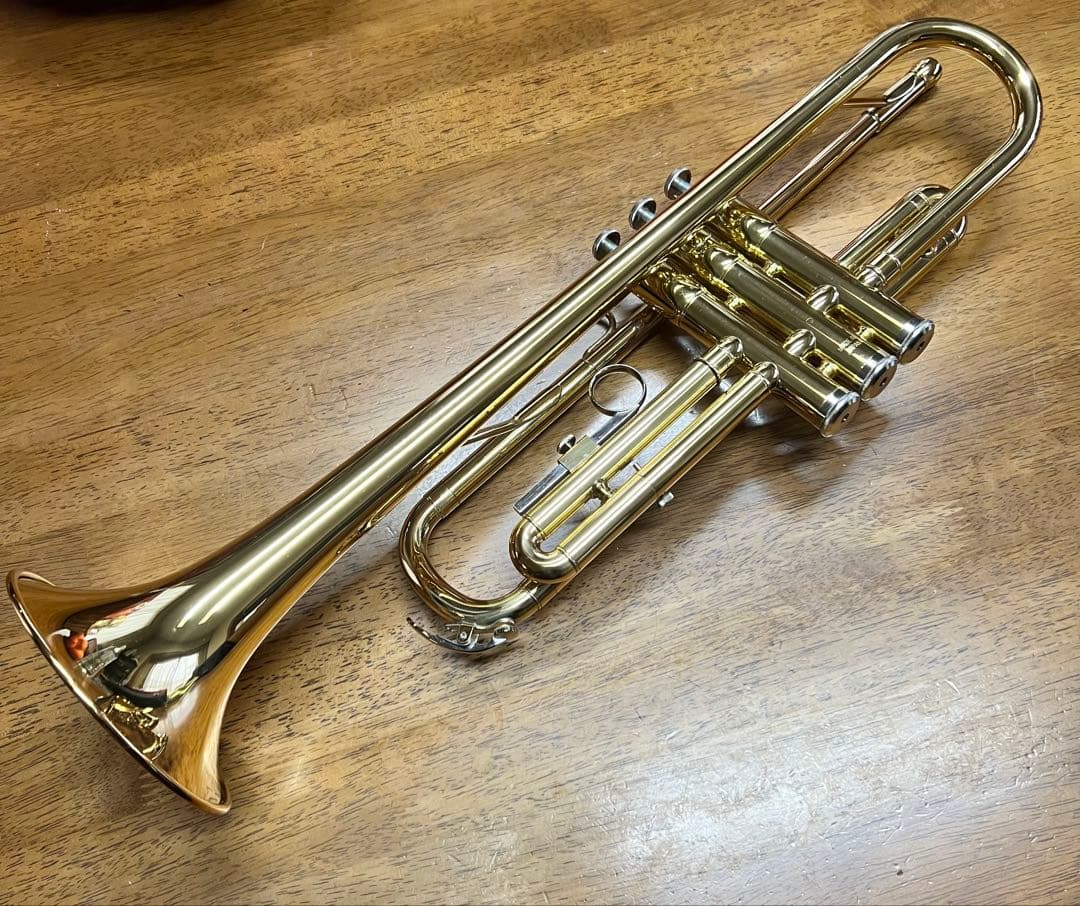 美品 YAMAHA YTR1335 トランペット 本体
