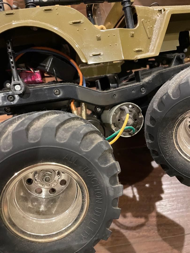 タミヤ？オフロードラジコンカー トリガー式リモコン付き　動作未確認