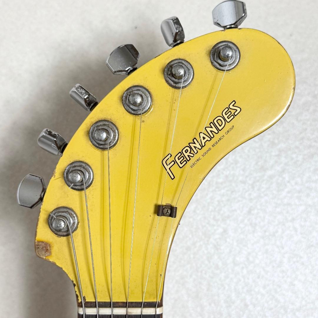 動作品 ZO-3 アンプ内臓 エレキギター レッド フェルナンデス