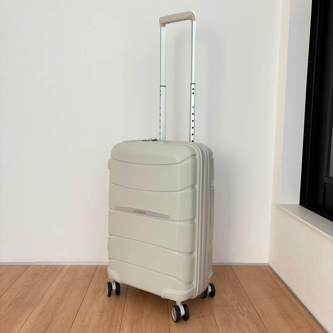 【新品】 サムソナイト Outline Pro Carry-On Spinner