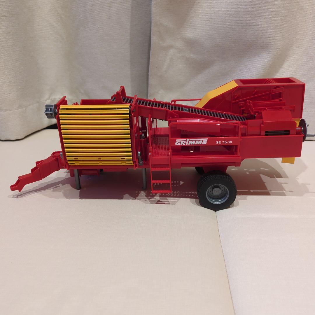 ブルーダー　bruder ポテトディガー　ミニカー