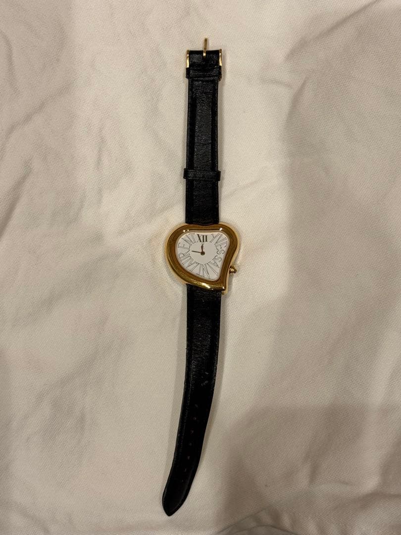 YVES SAINT LAURENT ハート 腕時計