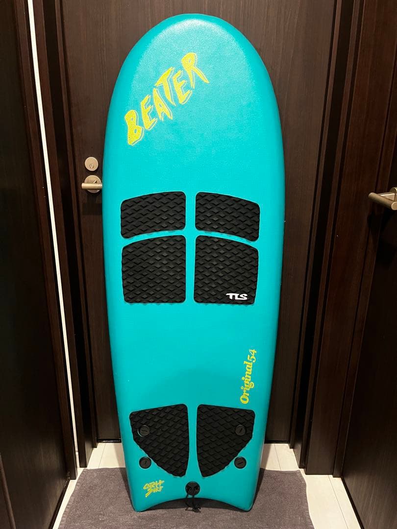 ビーター、TOOLSデッキパッド、DAKINEリーシュ、専用ケース付き