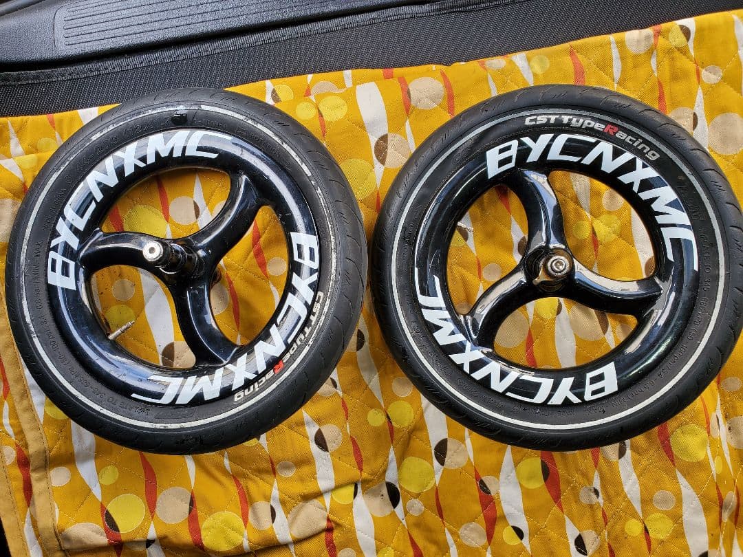 BYCNXMC カーボンホイール　ランバイク　ストライダー