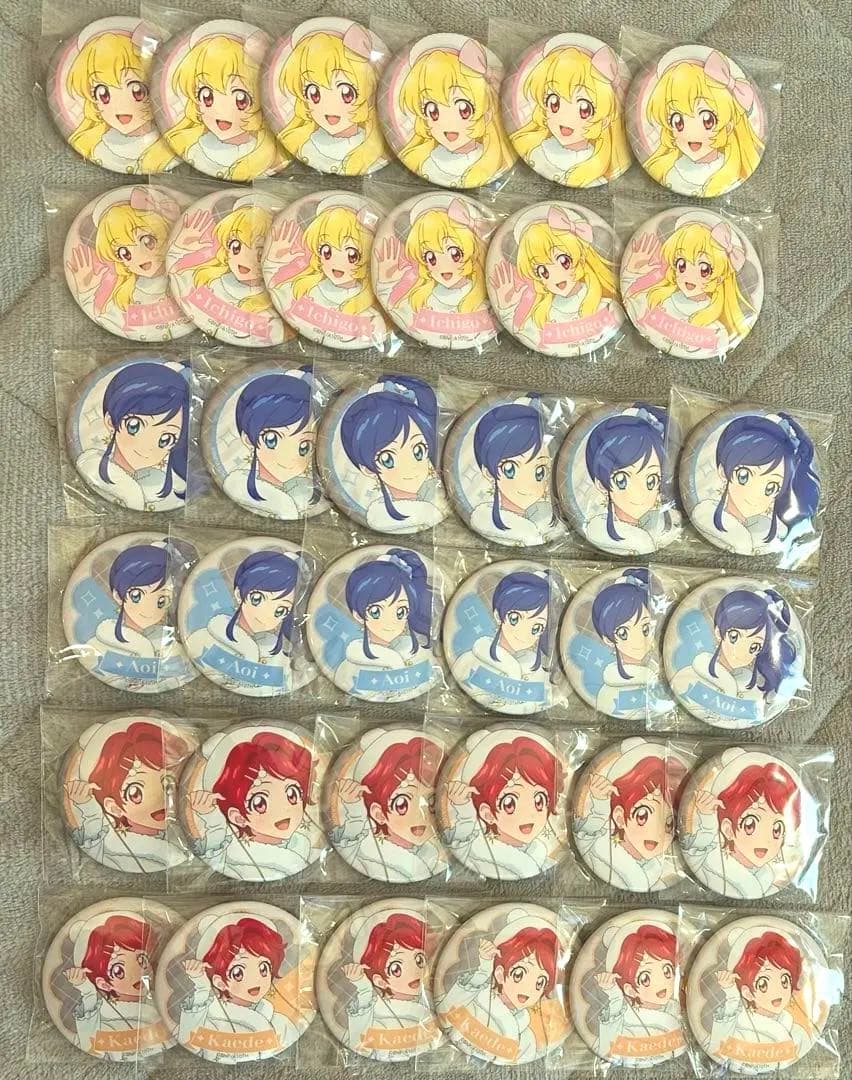 アイカツ ホワイトポンチョ 一ノ瀬かえで 霧矢あおい 星宮いちご TSUTAYA