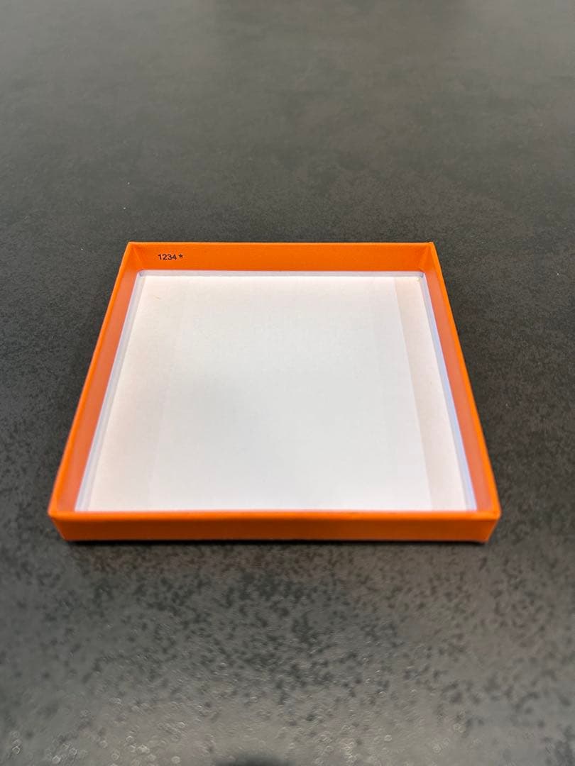 HERMES エルメス アクセサリー保存袋 空箱 取説有り