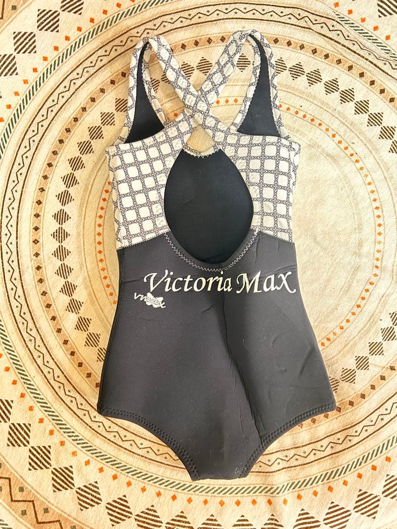 Victoria MAX クロスバックショートジョン