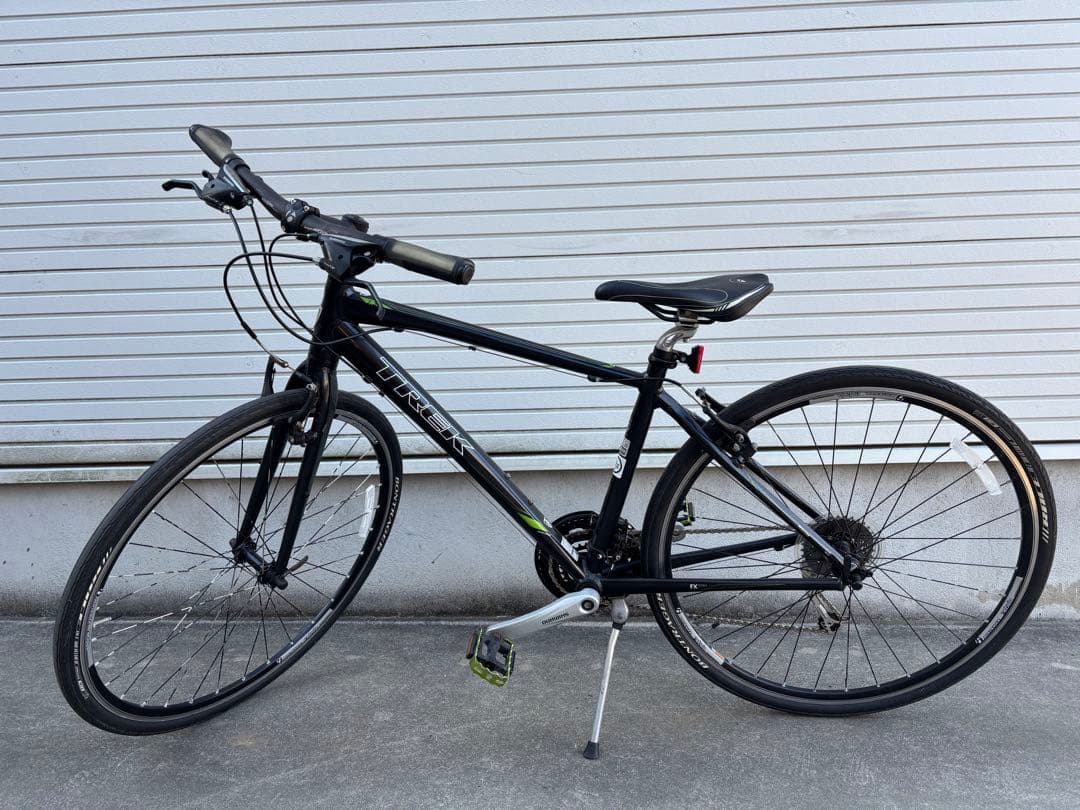 Trek 7.3 FXクロスバイク ブラック 700C 引き取り限定　Mサイズ