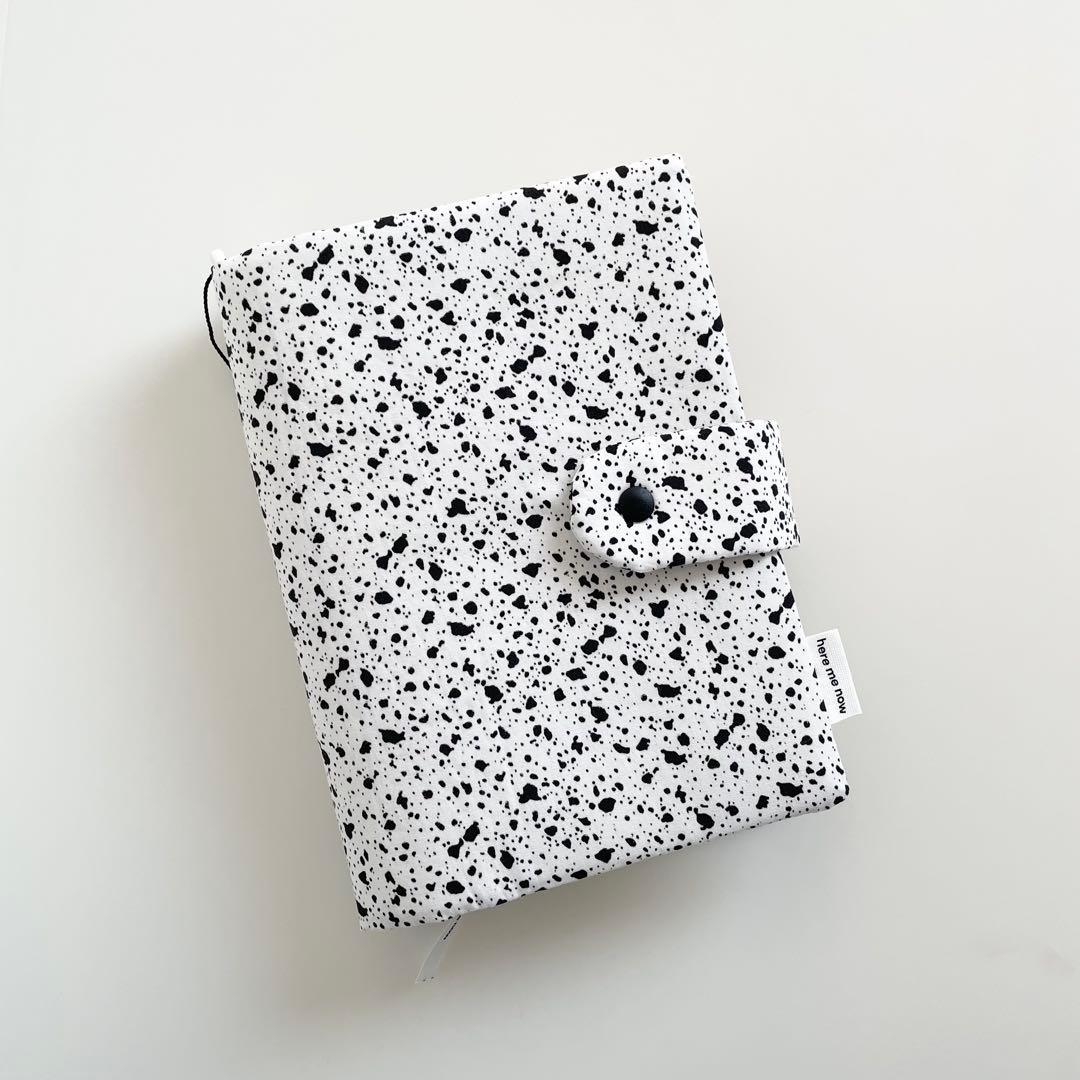 早い者勝ち　韓国　バインダー　カバー　貯金　リフィル　A6　ダルメシアン　白