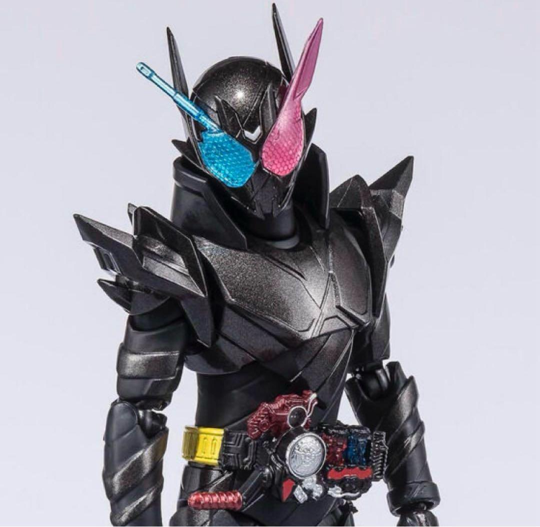 S.H.Figuarts 仮面ライダービルド ラビットタンクハザードフォーム③