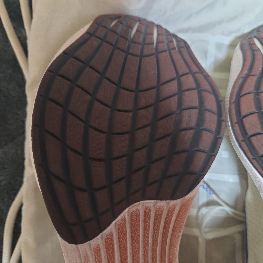 M*u様 NIKE ヴェイパーフライNEXT% 27.5 シューズカバーおまけ付