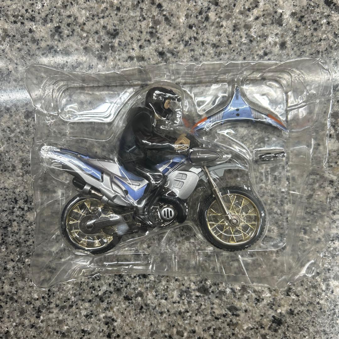 新品未使用　仮面ライダーワールド限定　ビートチェイサー2000 ブルーライン