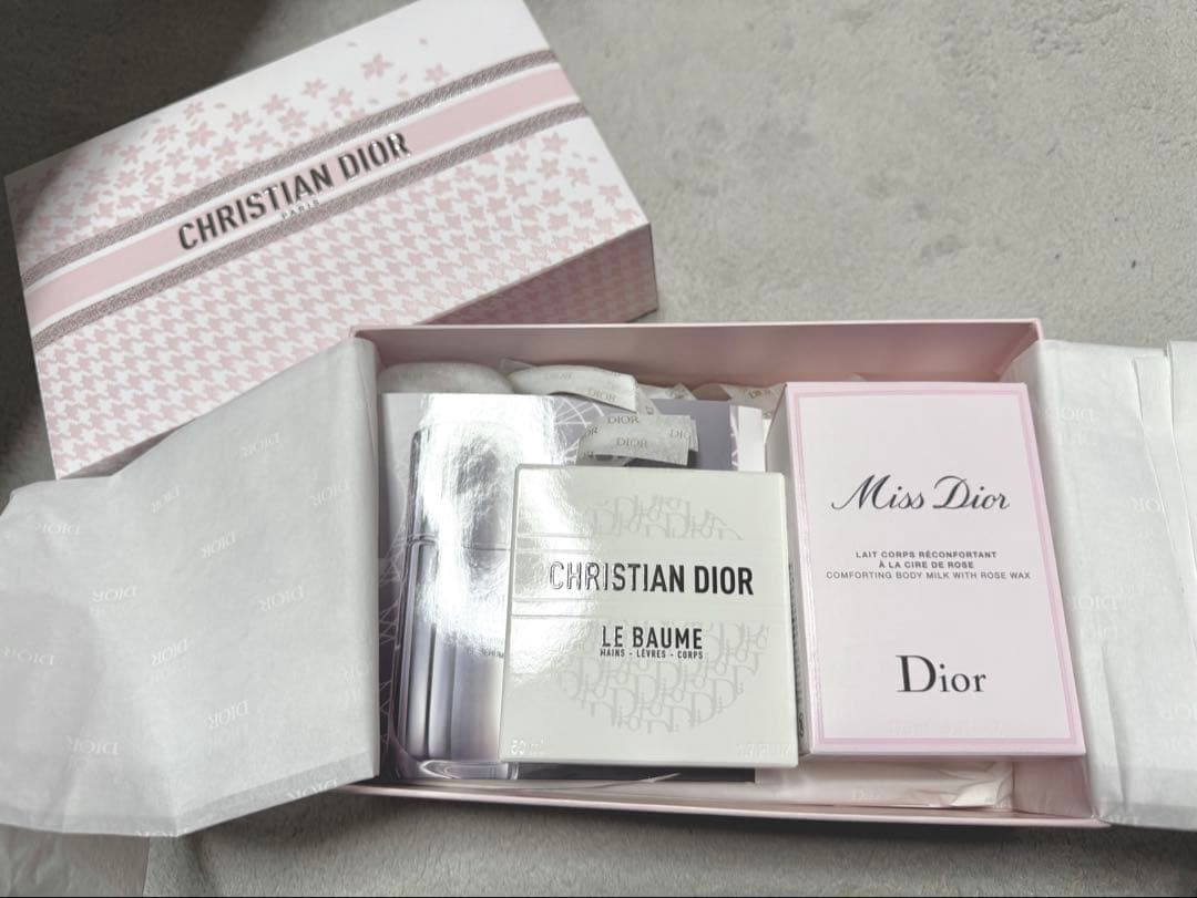 Dior(ディオール)ル　ボーム、ミスディオールボディミルクセット