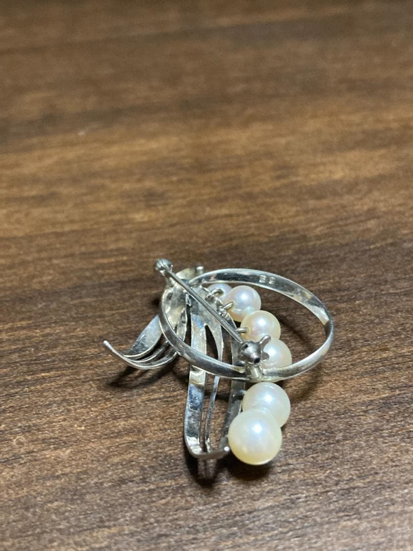 美品 ミキモト アコヤ真珠 パール ブローチ シルバー 6粒 6珠